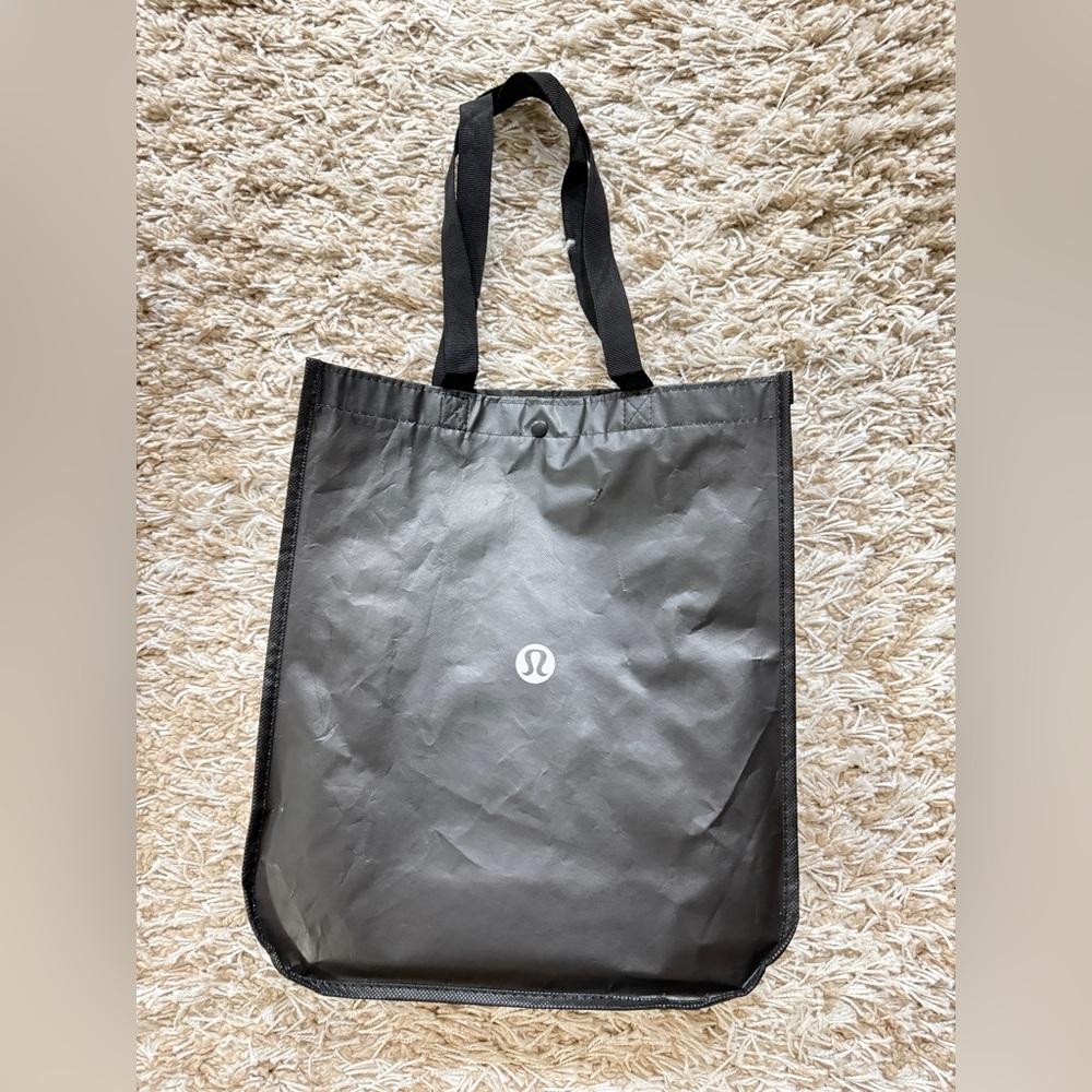 lululemon athletica Charcoal Carryall Bag